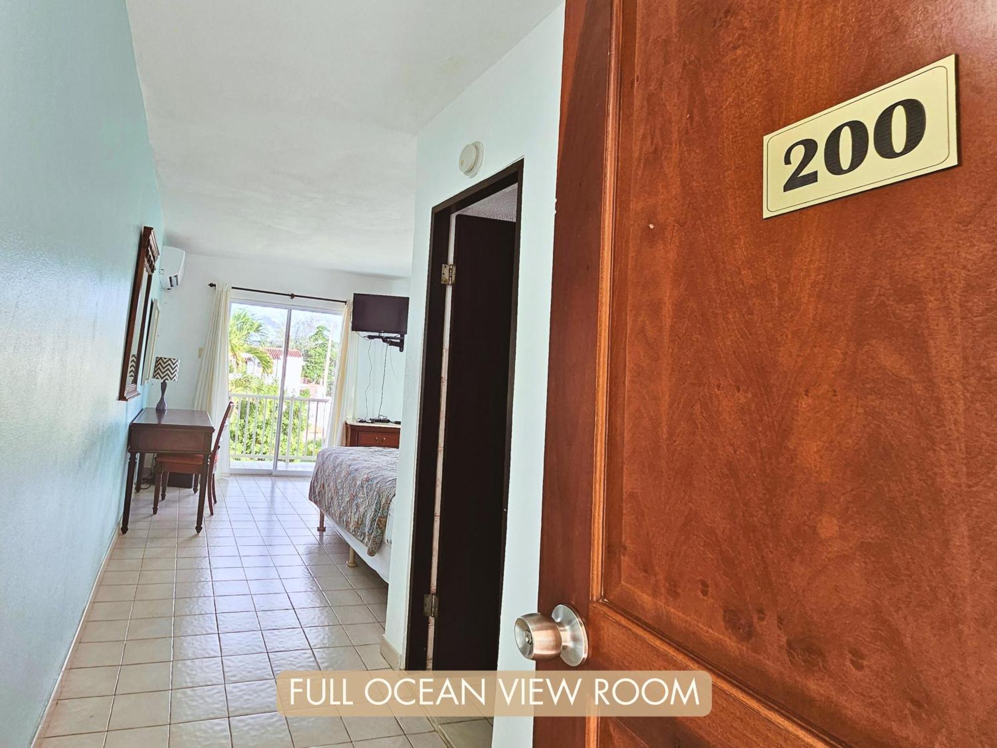 Selva Boutique Hotel - Luquillo Oceanfront Retreat - Adults Only Zewnętrze zdjęcie