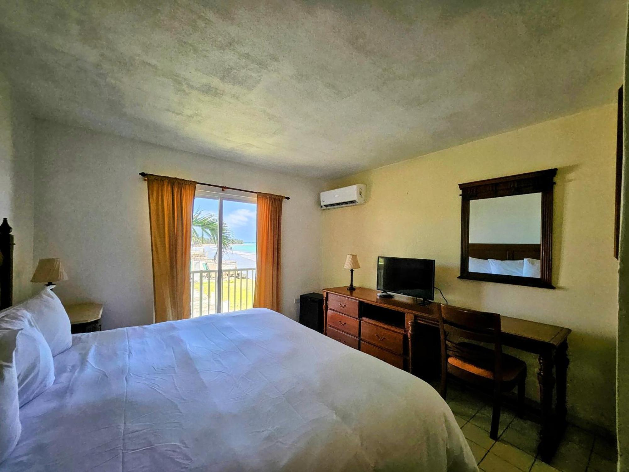 Selva Boutique Hotel - Luquillo Oceanfront Retreat - Adults Only Zewnętrze zdjęcie